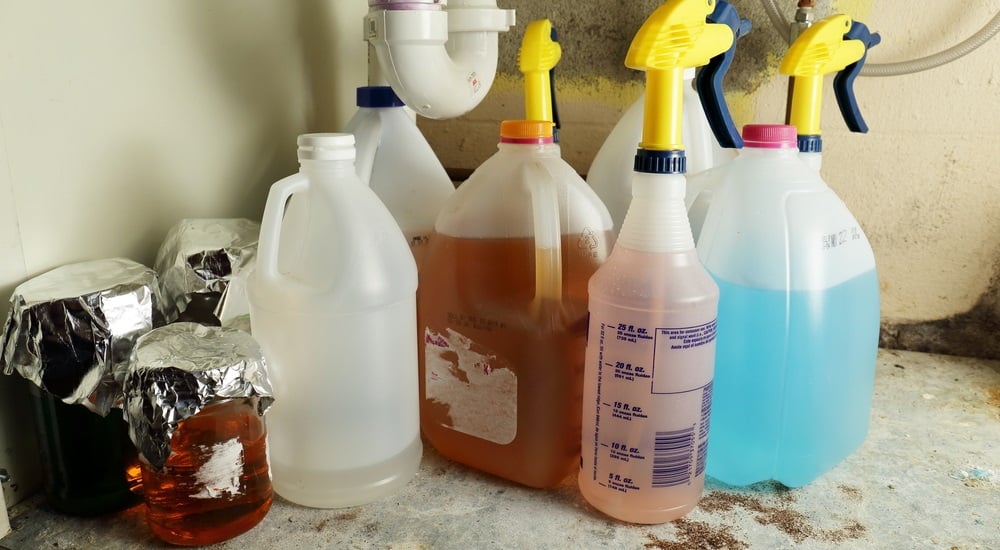 dealing-with-hazardous-wastes-at-home