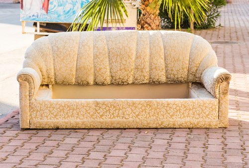 The-Top-3-Ways-to-Make-Couch-Pickup-a-Breeze-Junk-King-CA