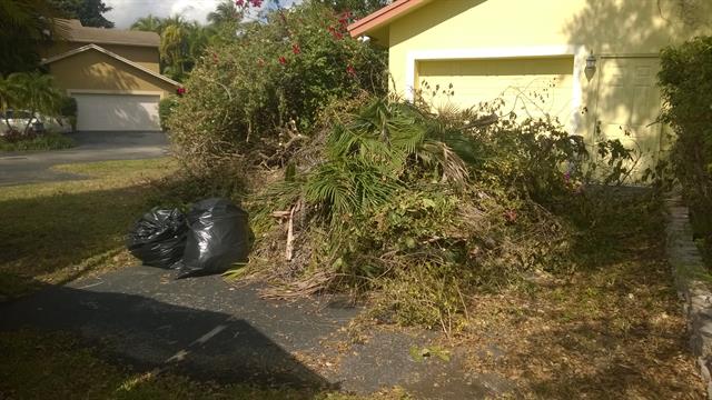 landscaping-projects-mean-yard-waste-and-debris